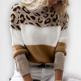 Leila | Knitted Sweater with Trendy Leopard Print