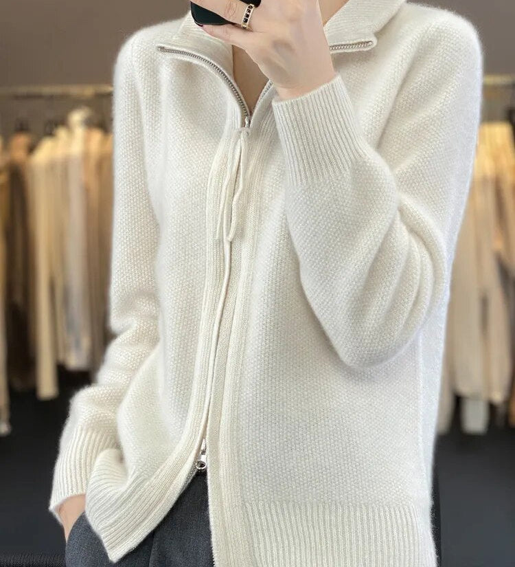 Cassandra | Merino Sweater with Zipper